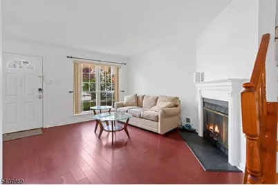 23 Boston Ct, Newark, NJ 07103 - Photo 3