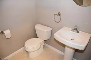 125 Springhill Dr, Parsippany, NJ 07950 - Photo 13