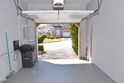 125 Springhill Dr, Parsippany, NJ 07950 - Photo 23