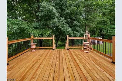 17 Ravine Ct, Clifton, NJ 07013 - Photo 11
