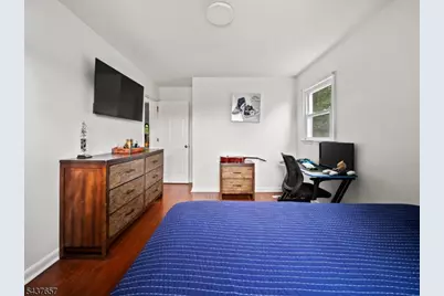 17 Ravine Ct, Clifton, NJ 07013 - Photo 25