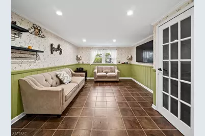 17 Ravine Ct, Clifton, NJ 07013 - Photo 35