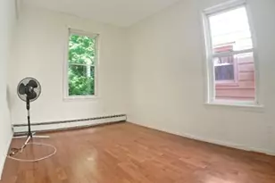 54 Gates Ave, Jersey City, NJ 07305 - Photo 5