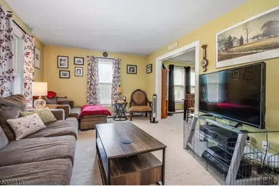 20 Maple Ave, Clinton Township, NJ 08801 - Photo 9