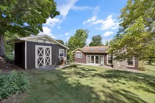 6 Odell Rd, Vernon, NJ 07462 - Photo 5