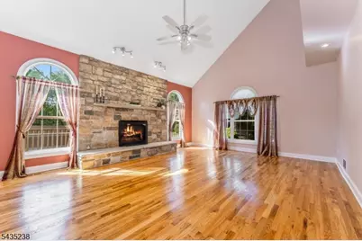 413 N Prospect St, Lopatcong Township, NJ 08865 - Photo 17
