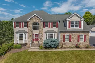 413 N Prospect St, Lopatcong Township, NJ 08865 - Photo 3