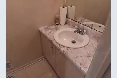 41 Riverbend Dr, North Brunswick Township, NJ 08902 - Photo 7