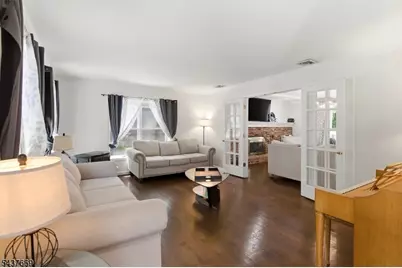 17 Grandview Ter, Sparta Township, NJ 07871 - Photo 7