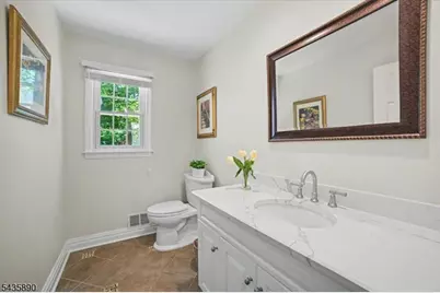 52 Hampton Rd, Chatham Township, NJ 07928 - Photo 9
