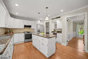 52 Hampton Rd, Chatham Township, NJ 07928 - Photo 11