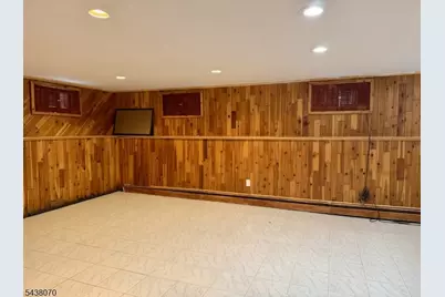 79 Priscilla St, Clifton, NJ 07013 - Photo 13