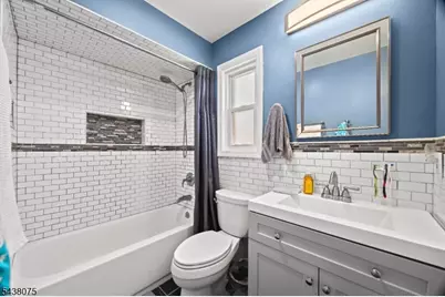 33 Mapes Ave, Nutley, NJ 07110 - Photo 23