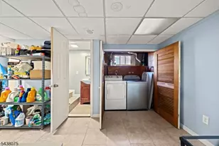 33 Mapes Ave, Nutley, NJ 07110 - Photo 31