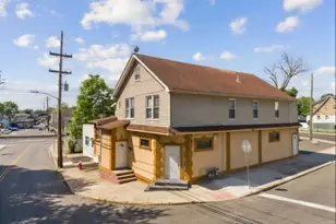 476 Bloy St, Hillside, NJ 07205 - Photo 1