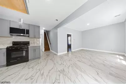 476 Bloy St, Hillside, NJ 07205 - Photo 21