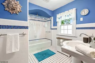 18 Burroughs Way, Maplewood, NJ 07040 - Photo 23