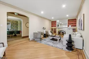 18 Burroughs Way, Maplewood, NJ 07040 - Photo 5