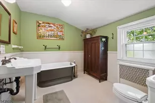 18 Burroughs Way, Maplewood, NJ 07040 - Photo 27