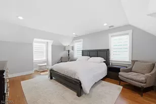 307 N Farview Ave, Paramus, NJ 07652 - Photo 27