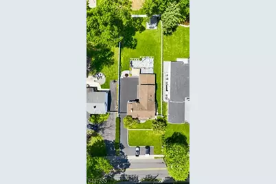 307 N Farview Ave, Paramus, NJ 07652 - Photo 49