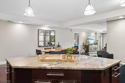 40 W Park Pl #513, Morristown, NJ 07960 - Photo 9