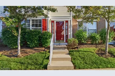 27 Woodlake Dr, Sayreville, NJ 08859 - Photo 3