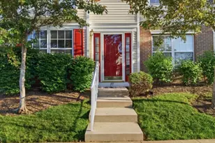 27 Woodlake Dr, Sayreville, NJ 08859 - Photo 3