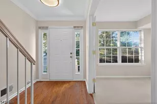 27 Woodlake Dr, Sayreville, NJ 08859 - Photo 5