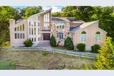 25 Wood Chase Ln, Kinnelon, NJ 07405 - Photo 1