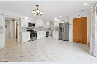 15 W Bradford Ave, Cedar Grove, NJ 07009 - Photo 3