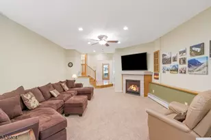 78 Bernard St, Branchburg Township, NJ 08876 - Photo 9