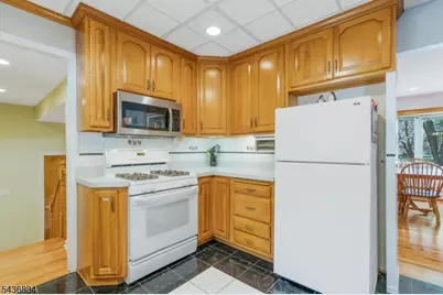 78 Bernard St, Branchburg Township, NJ 08876 - Photo 19