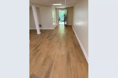 8 Stockton Ct, Parsippany, NJ 07950 - Photo 21
