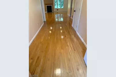 8 Stockton Ct, Parsippany, NJ 07950 - Photo 13