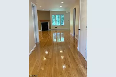 8 Stockton Ct, Parsippany, NJ 07950 - Photo 11