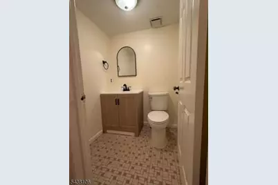 8 Stockton Ct, Parsippany, NJ 07950 - Photo 19
