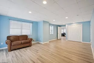 2 Caleb Ct, Hardyston Township, NJ 07419 - Photo 29