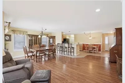 2 Caleb Ct, Hardyston Township, NJ 07419 - Photo 5
