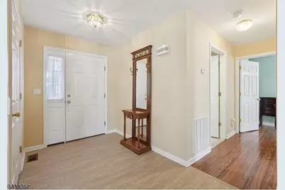 2 Caleb Ct, Hardyston Township, NJ 07419 - Photo 3