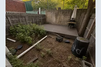697 1/2 N 5th St, Newark, NJ 07107 - Photo 17