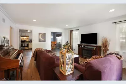 9 Lane Rd, Hillsborough Township, NJ 08844 - Photo 15