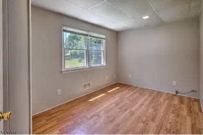 1362 US Highway 22, Lebanon, NJ 08833 - Photo 17