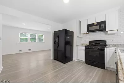 74 Barbara St, Bloomfield, NJ 07003 - Photo 15