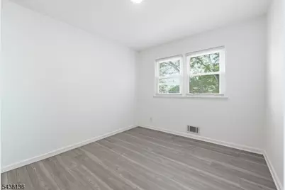 74 Barbara St, Bloomfield, NJ 07003 - Photo 11