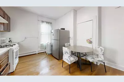 272 -274 Parker St, Newark, NJ 07104 - Photo 17