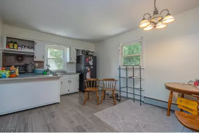 39 Broadway, West Milford Twp., NJ 07480 - Photo 17