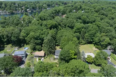 39 Broadway, West Milford Twp., NJ 07480 - Photo 35