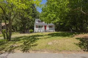 39 Broadway, West Milford Twp., NJ 07480 - Photo 29