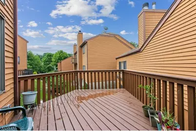 36 Hickory Hill Ct, Rockaway Township, NJ 07866 - Photo 11